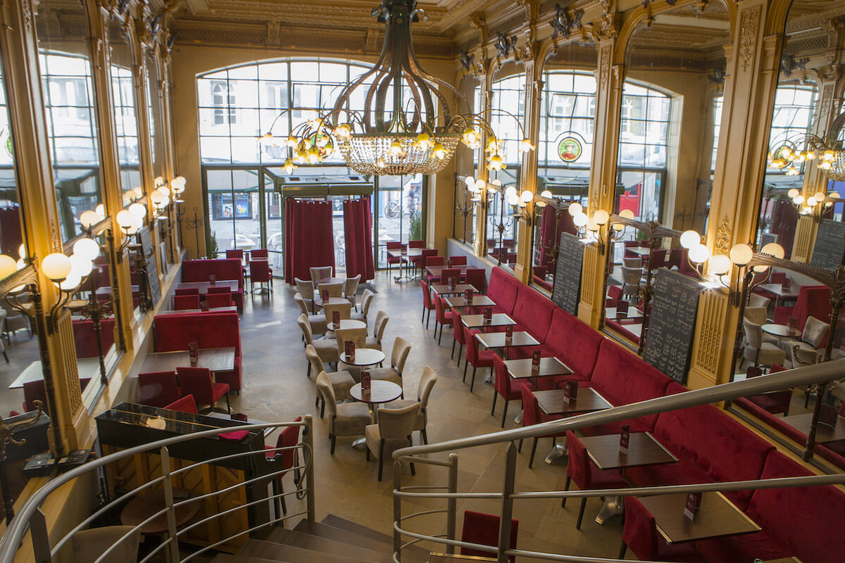 Toutes nos photos de la salle du restaurant Brasserie du Commerce Toutes nos photos de la salle du restaurant Brasserie du Commerce